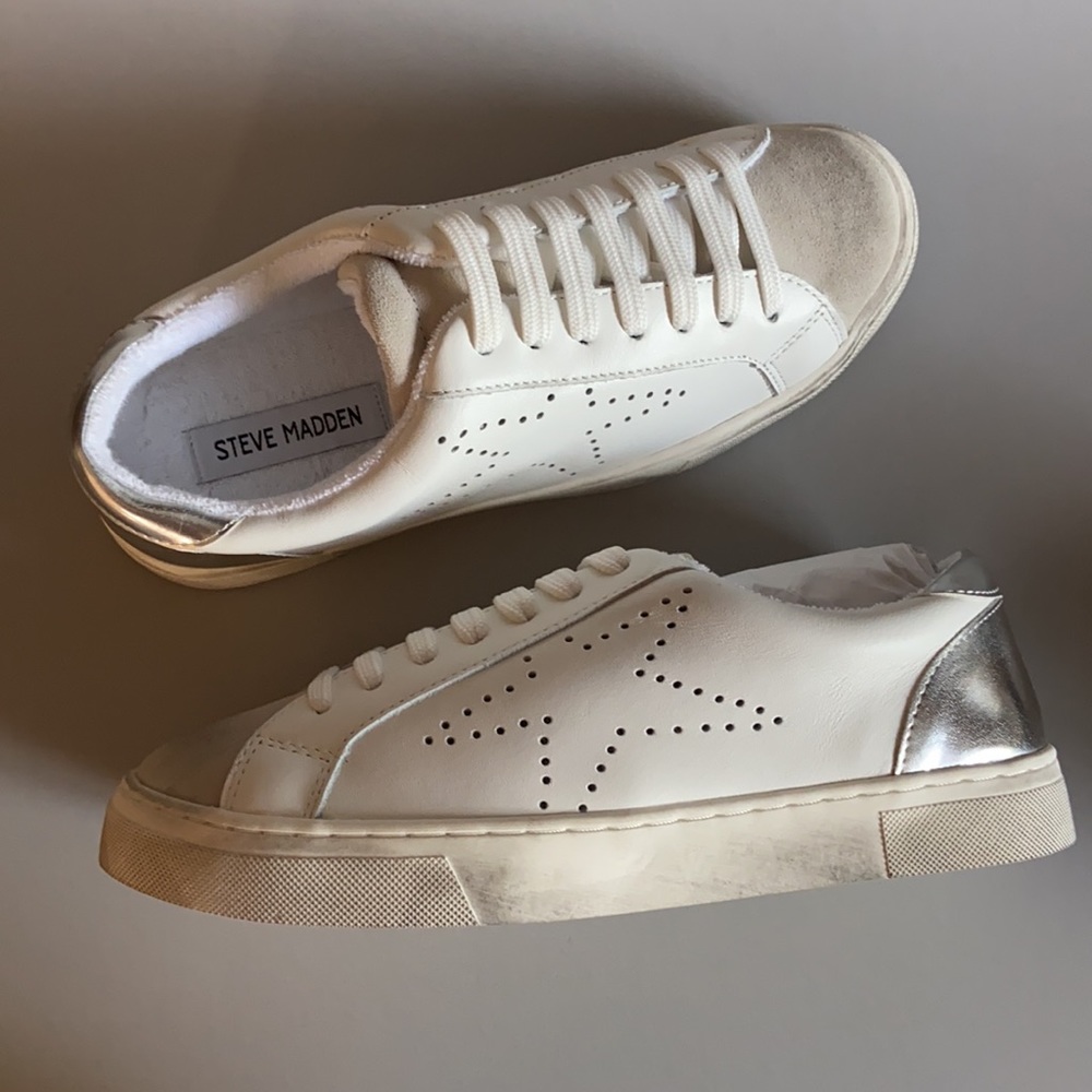 NEW Steve Madden Rezume distressed white sneakers - Picture 8 of 9